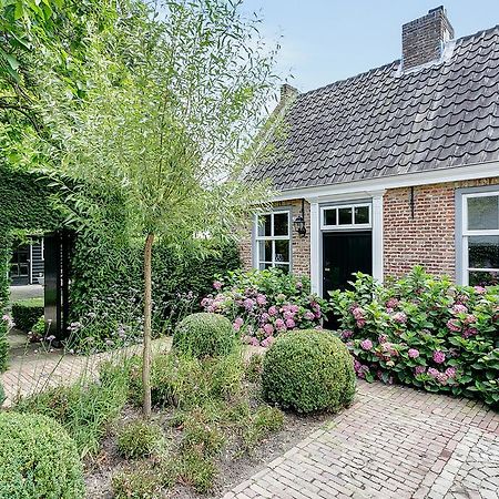 Van Gogh Cottage Nuenen Pokoj fotografie
